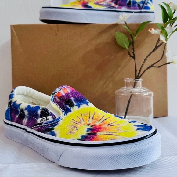 VANS ~ Colorful Tie-Dye Slip-On Canvas Sneakers size US Women’s 7 US Men’s 5.5 - Picture 6 of 8